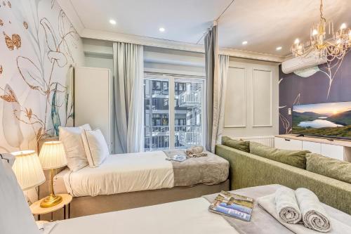 Boutique Downtown Studio Apartments