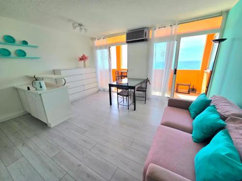 Maison Mirella - Fronte spiaggia, vista mare e aria condizionata