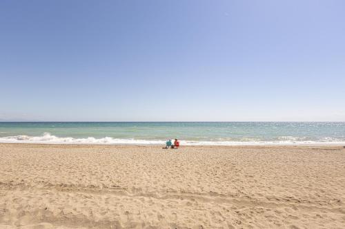 Manilva Playa with Sea view for 5 - Happy Rentals