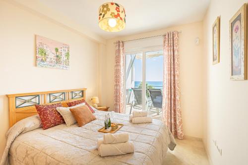 Manilva Playa with Sea view for 5 - Happy Rentals