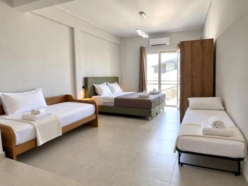 6th Floor Loft in the Heart of Athens Ι by ΜΡS