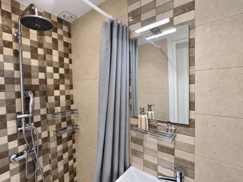 6th Floor Loft in the Heart of Athens Ι by ΜΡS