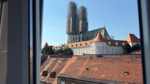 The Twenty Four, Zagreb City Center
