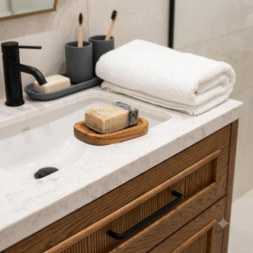 2BR, luxury, first district