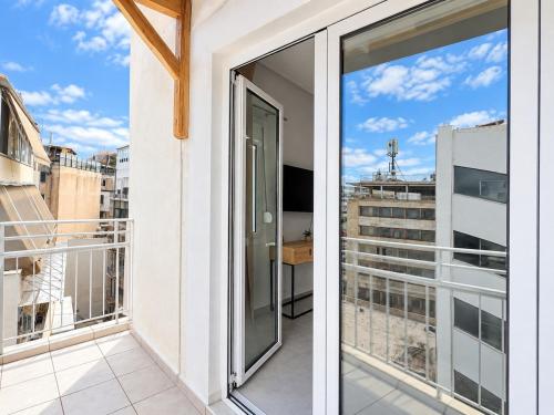 6th Floor Loft in the Heart of Athens ΙΙ by ΜΡS