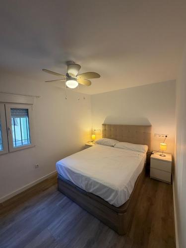 MalagaOnBeach 3 - Huelin - a 5 min de la playa y del centro - Two bedrooms - up to 4 people
