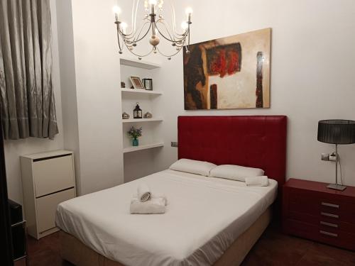 La Casa Escarlata
