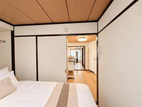 TD Link Ooyama Cozy Escape Sleeps 8 Direct to Ikebukuro