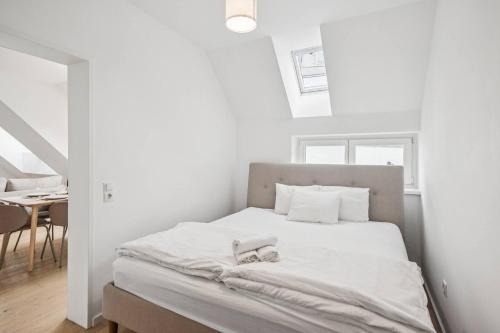 Bright Designer Loft near Kahlenberg