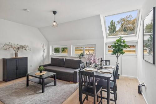 Modern Stay near Kahlenberg & Vineyards