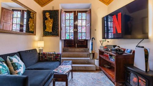 Unique smart home in Sintra Historical Center