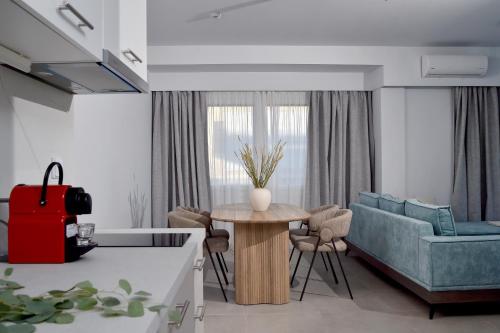 PJ Emerald Wave Premium Suite