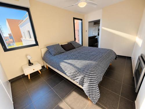 T2 récent 45m2, Parking inclus, Clim