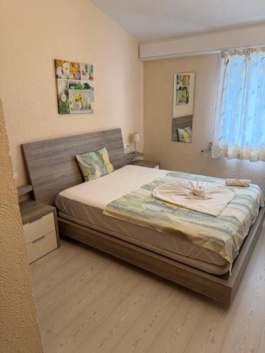 Ferienhaus in Denia, Las Marinas, Sandstrand unter 50 m, Gemeinschaftspool, Klimaanlage
