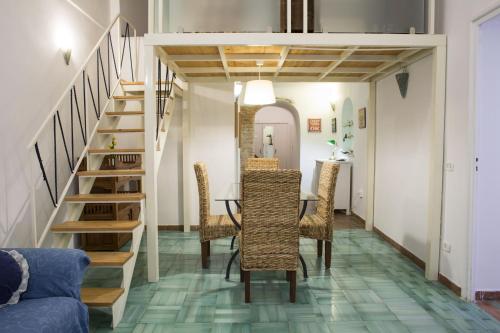 Appartamento nello storico “Palazzo Donn’Anna”