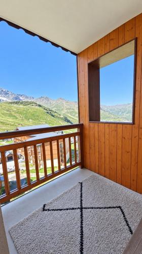 Val Thorens - Ski InOut - 6 Beds Flat J-16