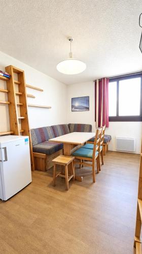 Val Thorens - Ski InOut - 6 Beds Flat J-16