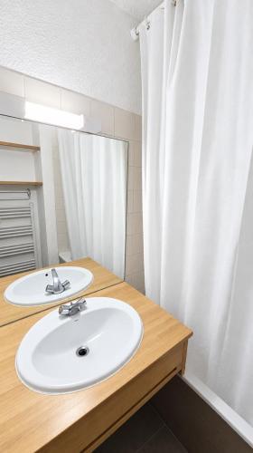 Val Thorens - Ski InOut - 6 Beds Flat J-C4