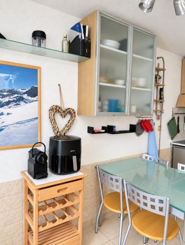 Val Thorens - Ski InOut - 5 Beds Flat LEZ-003