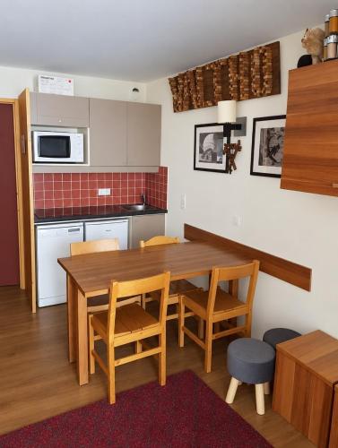 Val Thorens - Ski InOut - 5 Beds Flat M-603