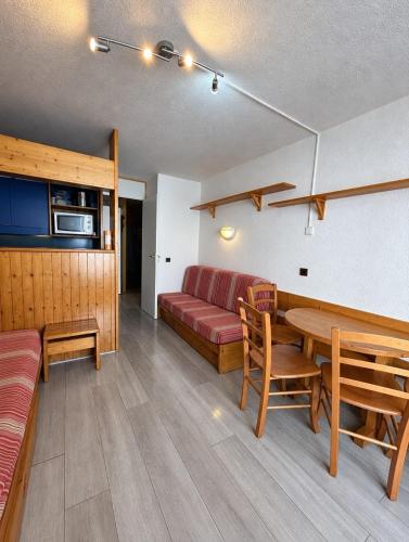 Val Thorens - Ski InOut - 5 Beds Flat P-408