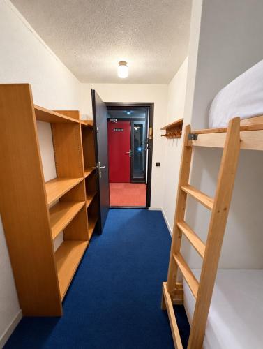Val Thorens - Ski InOut - 4 Beds Flat S-J10