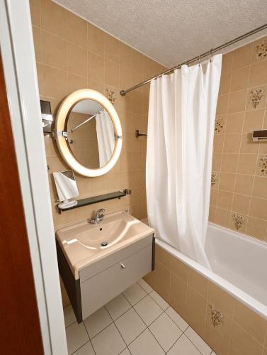 Val Thorens - Ski InOut - 4 Beds Flat S-J10