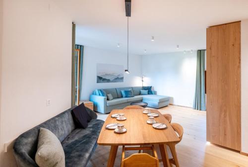 Apartment with hotel spa and pool