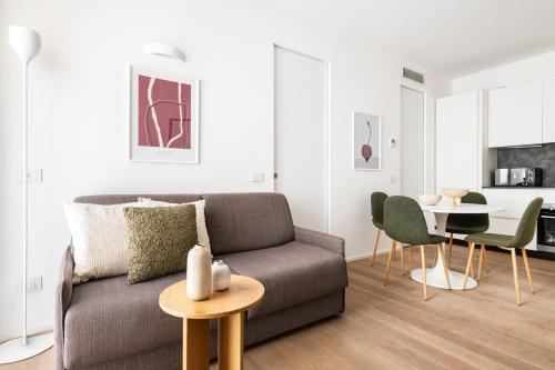 Easylife - Milano - P d Francesca 51 - City Life