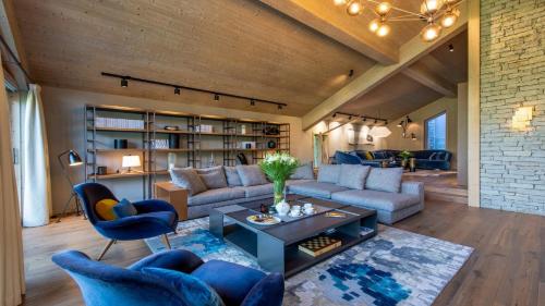 Luxury Chalet Méribel with Jacuzzi