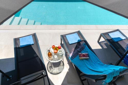 Luminosa Luxury Villa
