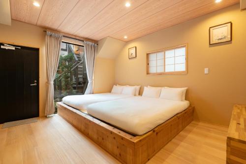 Tsuru INN Hanazono Minami
