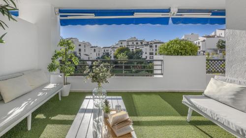 Central Puerto Banus Apt