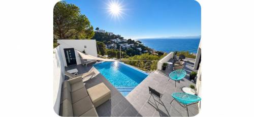 Villa Eden Roc AV-22