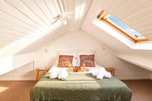 372 - Charming Parisian Space - Bastille