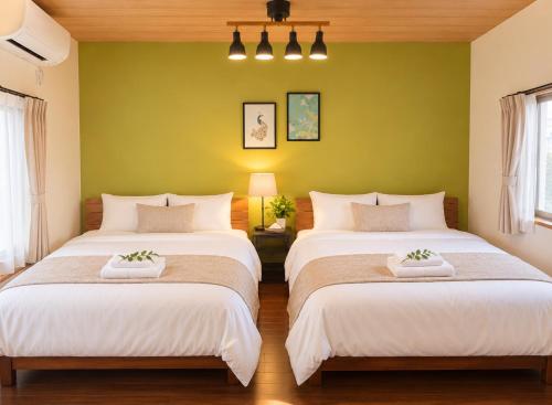 New Open! Oyasumi 家族旅館 難波5分 日本橋3分 駅3分 24h-Self-Checkin Family-Friendly with Kitchen and two toilets!