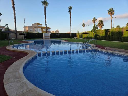 Casa AJ - Sunny Bungalow in Torrevieja