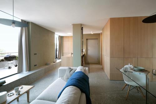 Architects Top Floor Oasis with Large Terrace