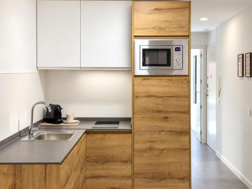 Vista Alegre Stays by Charming - Apartamentos Renovados con Terraza Privada