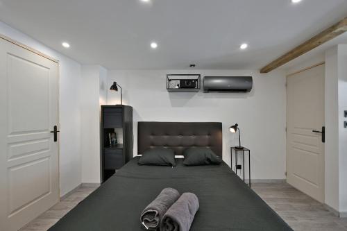 Suite climatisée proche remparts