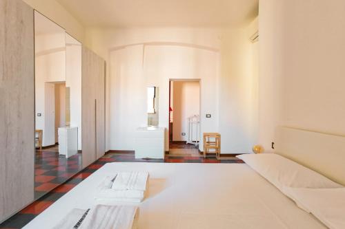 SANGOTTARDO15 Live the Navigli by Hospity
