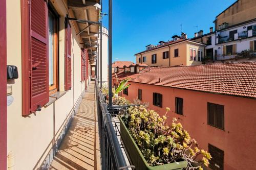 SANGOTTARDO15 Live the Navigli by Hospity