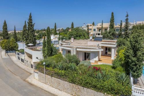 Villa Jacinto by Villa Plus