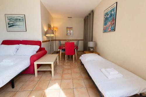 1-bedroom apt for up to 5 people