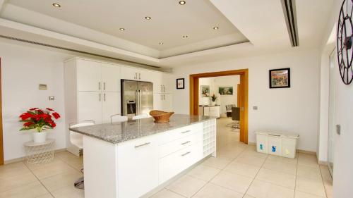 Villa Barklee in Vila Sol Villa with Private Pool and Golf Views by Cleverdetails