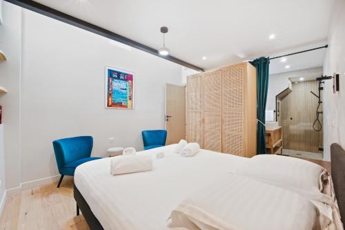 Le Dotec Méditerranéen - Triplex dans le Vieil Antibes
