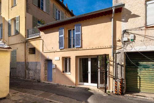 Le Dotec Méditerranéen - Triplex dans le Vieil Antibes