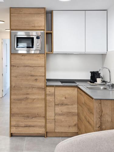Vista Alegre Stays by Charming - Apartamentos Renovados
