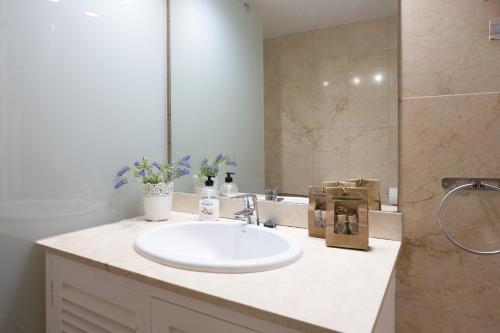 3BDR Apartamento Puerto Banús