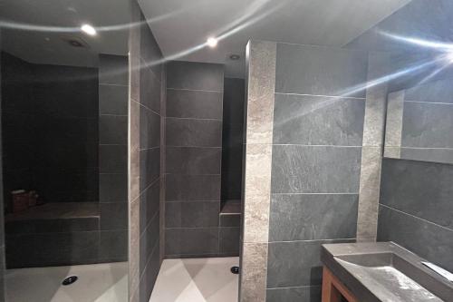 2 bedroom apt with AC next to the Martinez hotel
